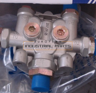 XCMG four circuit protection valve