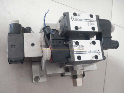 XCMG control valve