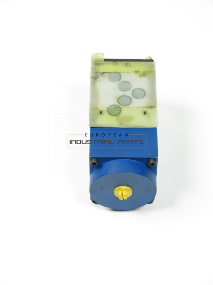 Demag hydr operated way valve