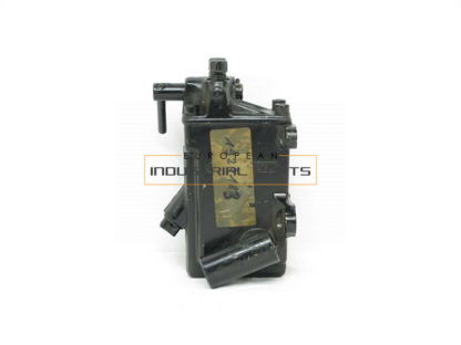 Manitowoc Grove valve