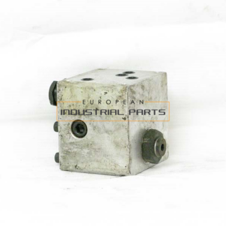 Manitowoc Grove valve